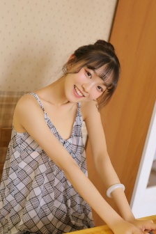 沉沦同学胯下的美妇